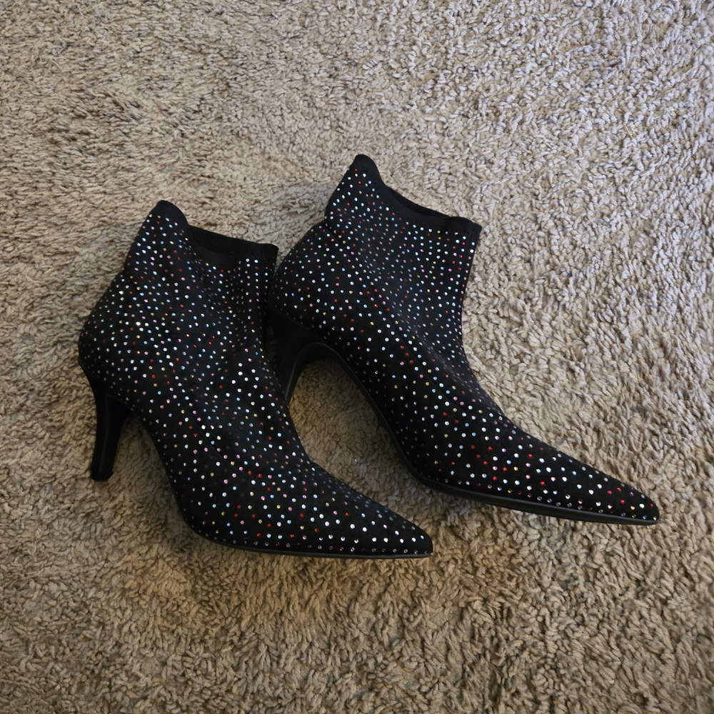INC International Concepts Black Heels with Multicolor Dots